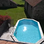 Ancienne Longere Renovee Avec Piscine Privative Et Animaux Admis - Fr-1-489-201 Tatil Evi Echassieres