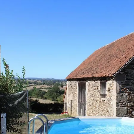 Ancienne Longère Rénovée Avec Piscine Privative Et Animaux Admis - Fr-1-489-201 * Echassieres