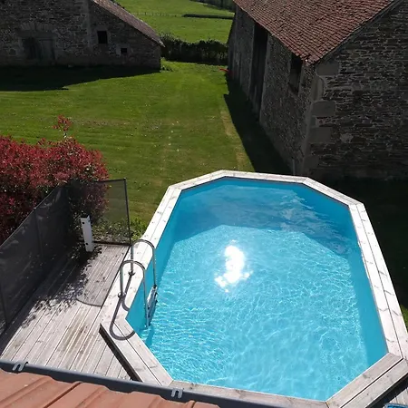 Ancienne Longere Renovee Avec Piscine Privative Et Animaux Admis - Fr-1-489-201 Country house Echassieres