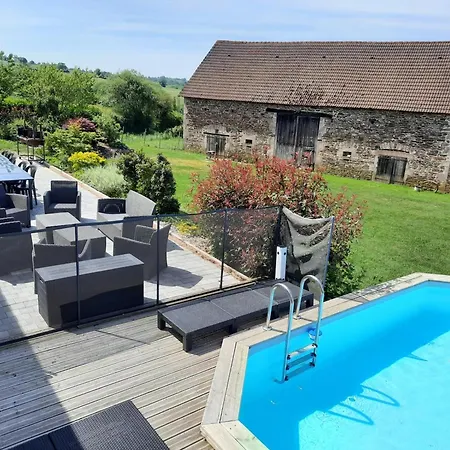펜션 Ancienne Longere Renovee Avec Piscine Privative Et Animaux Admis - Fr-1-489-201